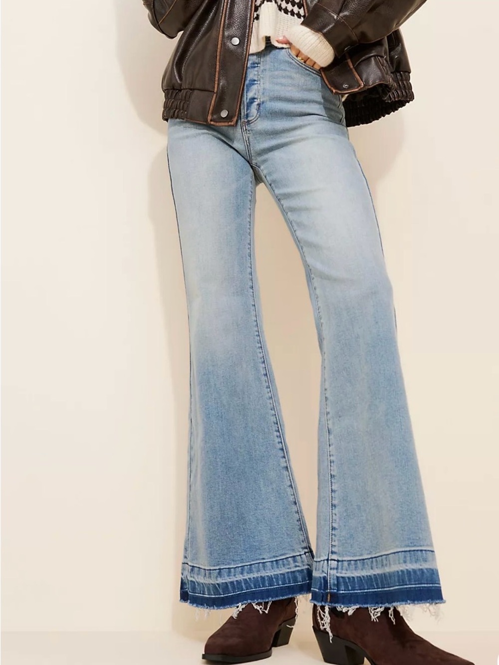 ROLLA'S Light Blue High-Rise Flare Jeans with Frayed Hem